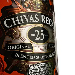 Віскі Chivas Regal 25 років, в коробці, 40%, 0,7 л (668888) - мініатюра 4