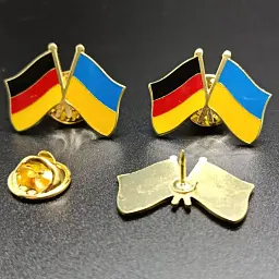 Подвійний значок-пін «Україна – Німеччина» 25 × 19 мм (00007) - мініатюра 3