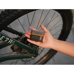 Велосипедний міні насос-задня фара Flextail Tiny Tire Pump ACS, чорний - мініатюра 22