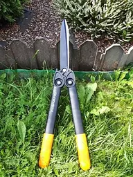 Ножиці для живоплоту Fiskars PowerGear HS72 (1000596) - мініатюра 4