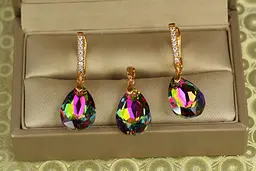 Набір Xuping Jewelry Велика крапля із зеленим каменем Сваровські золотистий
