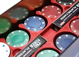 Настільна гра Tactic Покерний набір Pro-Poker 200 фішок без номіналу + сукно (бляшана коробка) (03095) - мініатюра 2