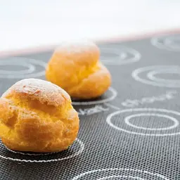 Кондитерський килимок Silikomart Air Mat Eclair & Choux для еклерів, профітролів 30х40 см (Air Mat Eclair & Choux) - мініатюра 4