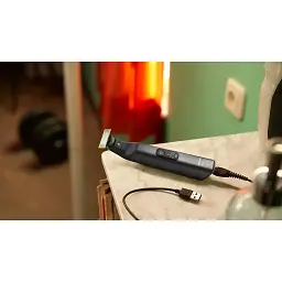 Електростанок Philips OneBlade Pro 360 для обличчя та тіла (QP6552/15) - мініатюра 15