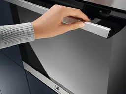 Духова шафа електрична Electrolux 65 л EOF3H40BX - мініатюра 4