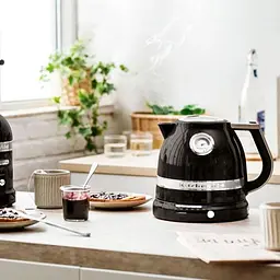Електрочайник KitchenAid 5KEK1522EOB - мініатюра 3