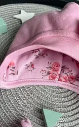 Утеплена весняна шапочка для новонародженої дівчинки Rose 3-6 міс. (38-42 см) Lari Рожевий - мініатюра 3