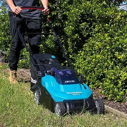 Газонокосарка акумуляторна Makita DLM432CT2 (43 см, 20-75 мм, 50 л, LXT) - мініатюра 6