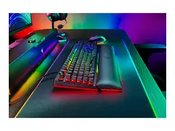 Клавіатура Razer BlackWidow V4 Pro Green Switch US (RZ03-04680100-R3M1) - мініатюра 5