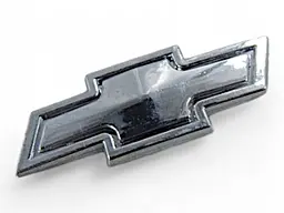 Емблема Chevrolet Хром в кермо Довжина 45 мм на скотчі 17253