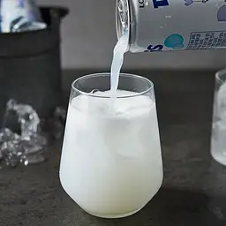 Напій сильногазований Lotte Original Milkis 500 мл - мініатюра 3