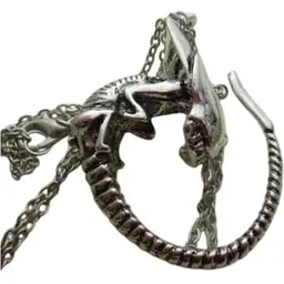 Кулон Alien Чужий проти Хижака AVP: Alien vs. Predator