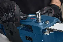 Пилка Bosch ланцюгова Professional GKE 18V-40 (0.600.8D3.000) без АКБ та ЗП - мініатюра 2