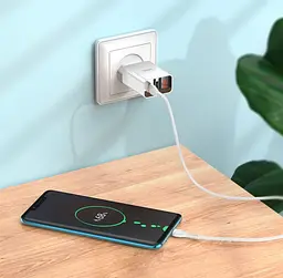 Зарядний пристрій Hoco C100A USB QC3.0 / Type-C (PD) 20W швидка зарядка з дисплеєм - White - мініатюра 5