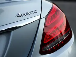 Емблема-напись 4MATIC для Mercedes-Benz хром 145х23 мм (випукла) пластик (на скотчі) - мініатюра 2