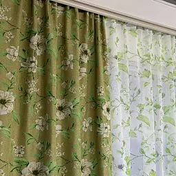 Льняні штори зеленого кольору з квітами 150х270 з тюлистом батистовим 400х270 на тасьме ALBO pbe0052610 - мініатюра 7