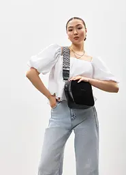 Жіноча кросбоді сумка Sambag Frame чорна 20 × 20 × 8 см (50223401) - мініатюра 5
