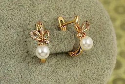 Сережки дитячі Xuping Jewelry Попелюшка з перлиною 1,4 см золотисті - мініатюра 2
