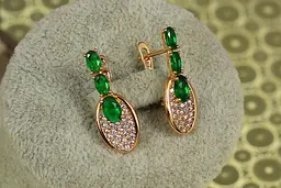 Сережки Xuping Jewelry Ракетка із зеленими каменями 2,4 см золотисті - мініатюра 2