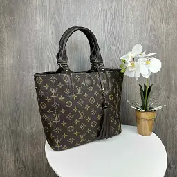 Сумка жіноча велика стильна коричнева містка на плече (1064) - мініатюра 2