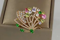 Брошка Xuping Jewelry метелик з кольоровими каменями золотиста