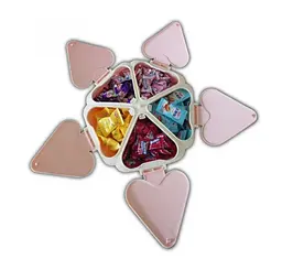 Органайзер для солодощів Peach Heart Shape · Мінажниця – цукерниця на 5 відсіків · Тарілка для закусок з підставкою для телефону - мініатюра 3
