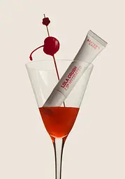 Бальзам для губ з карабіном Sister's Aroma Lip Hydrater Lola Crush 10 мл - мініатюра 3