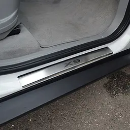 Накладки на пороги для BMW X5 (E70) 2007-2013 X5 (F15) 2013-2018 Нержавіюча сталь із загином та Логотипом 4 шт (Premium P-BM06) - мініатюра 2