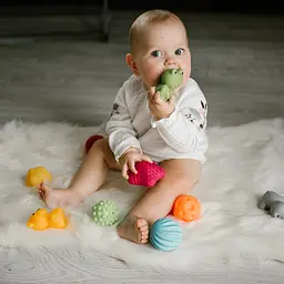 Набір розвиваючих сенсорних м'ячів та тваринок BabyOno 6 шт - мініатюра 5