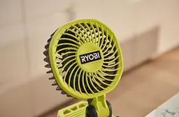 Вентилятор акумуляторний кліпса USB Lithium RCF4-0 4В 3800об/хв обертання 325° поворот 180° 2 Ryobi teh0017046 - мініатюра 9