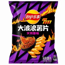 Чіпси Lay’s Fire Chicken Noodles дуже гострі зі смаком курячої локшини 70 г