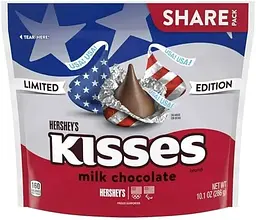Шоколадні цукерки Hershey's Kisses Patriotic Foils Milk Chocolate Limited Edition 286г