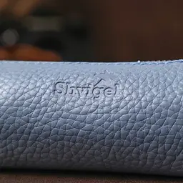 Добротна шкіряна ключниця Shvigel 16542 синя - мініатюра 7