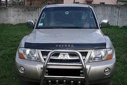 Дефлектор капоту мухобійка для Mitsubishi Pajero Wagon III 1998-2006