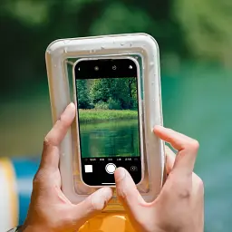 Чохол для телефону Naturehike CNK2300BS015 водонепроникний темно-зелений - мініатюра 4