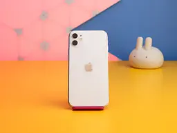 Смартфон Apple iPhone 11 64GB White (MWLF2) Б/В - мініатюра 6
