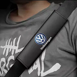 Накладка на пас безпеки Modena Volkswagen S 350 мм Кольоровий 3D Логотип Екошкіра Чорна 1 шт