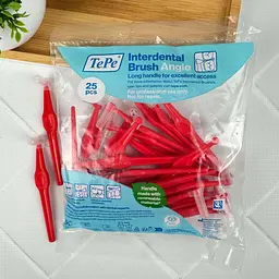 Міжзубна щітка TePe Angle кутова червона (0.5 мм), 25 шт