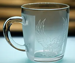 Скляна чашка 350 мл з гравіюванням Harley-Davidson для справжнього байкера кружка з гравіюванням Харлей - мініатюра 2