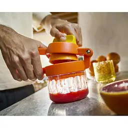 Соковижималка для цитрусових Joseph Joseph JuiceMax Plus (1000086) - мініатюра 6