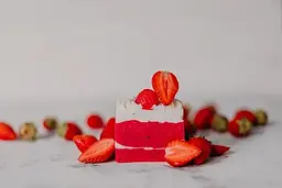Мило Полуниця з вершками Dushka 100 г - мініатюра 2