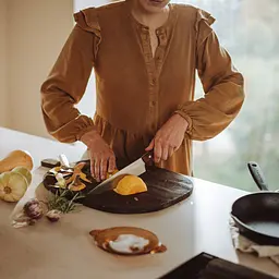 Ніж кухарський Fiskars Folken великий 20 см (1075696) - мініатюра 5