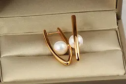 Серьги Xuping Jewelry стрела с жемчужиной в середине 3.1 см золотистые - миниатюра 3