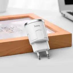 Мережевий зарядний пристрій Hoco 1USB C37A 2.4A White - мініатюра 4