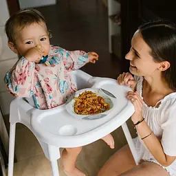 Нагрудник з довгим рукавом BabyOno Джунглі від 2 років 85x42 см (1477/02) - мініатюра 4