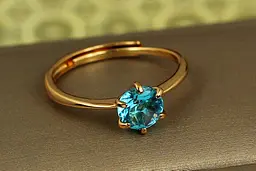 Кільце Xuping Jewelry тонке розсувне з блакитним фіанітом р 17 золотисте