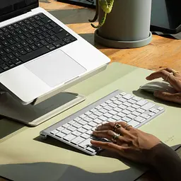 Підставка для ноутбука Native Union Desk Laptop Stand Sandstone пісочна (HOME-STAND-SAN) - мініатюра 5