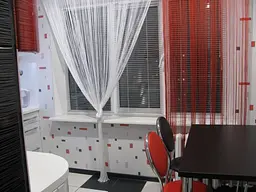 Штора-нитки з бахромою біла 105×200 см, декоративна занавіска для дверей, вікна, кухні, балкона - мініатюра 2