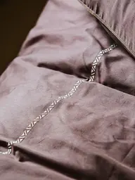 Комплект постільної білизни Ecotton Євро з вишивкою та кантом Stucco в чохлі для зберігання коричневого кольору (25092) - мініатюра 6