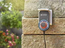 Комплект мікрокрапельного поливу Gardena Micro-Drip-System NatureUp насос та трансформатор з таймером (13158-20) - мініатюра 3